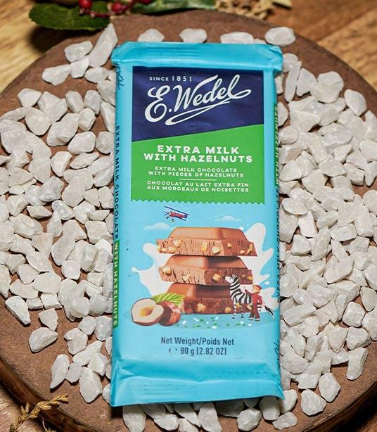 Wedel Extra Milk Chocolate With Hazelnuts Bar